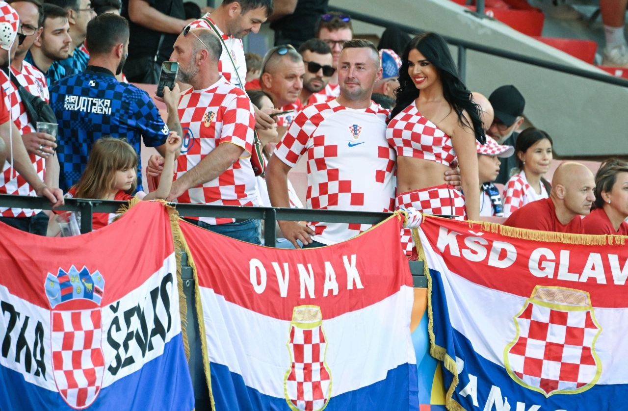 Dezvăluire neașteptată a Ivanei Knoll, înainte de EURO 2024. Fosta Miss Croația și-a dezvăluit vârsta reală_201