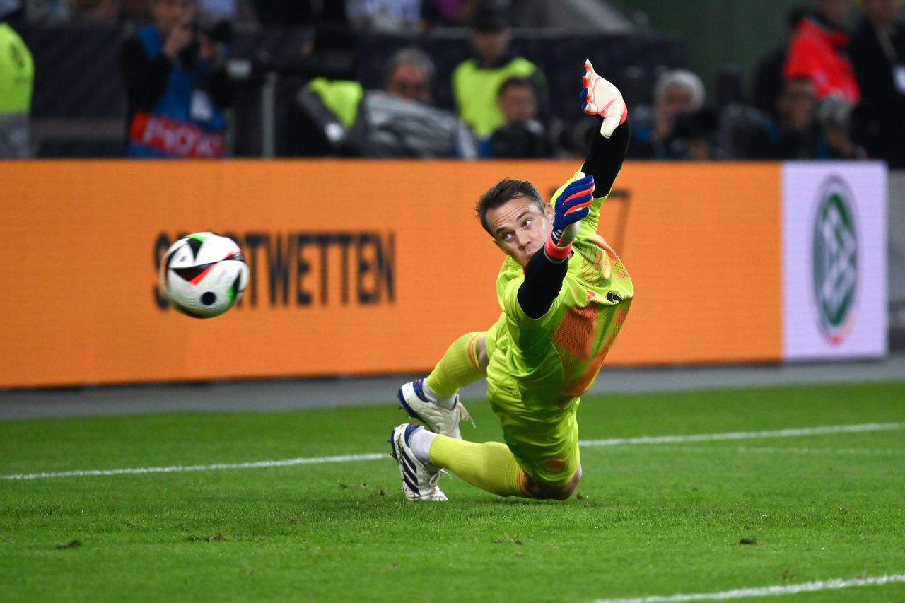 Manuel Neuer, ce gafă! Germania s-a salvat abia în minutul 89 la ultimul amical dinainte de EURO 2024_1