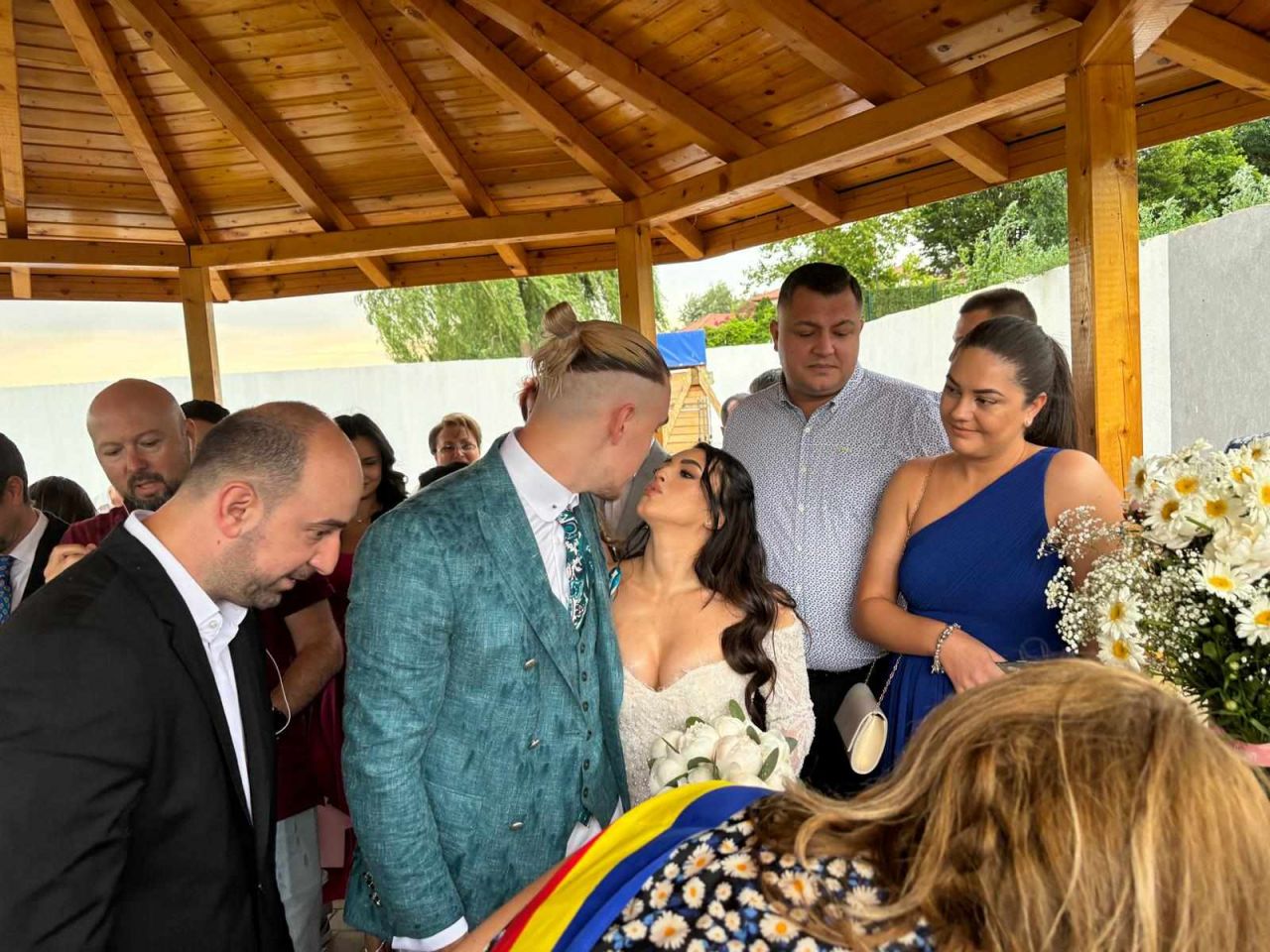 Larisa Iordache s-a căsătorit! Imagini spectaculoase de la cununia civilă a sportivei_7