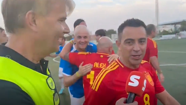 
	Xavi a fost întrebat direct: &rdquo;Ai un mesaj pentru Laporta?&rdquo;
