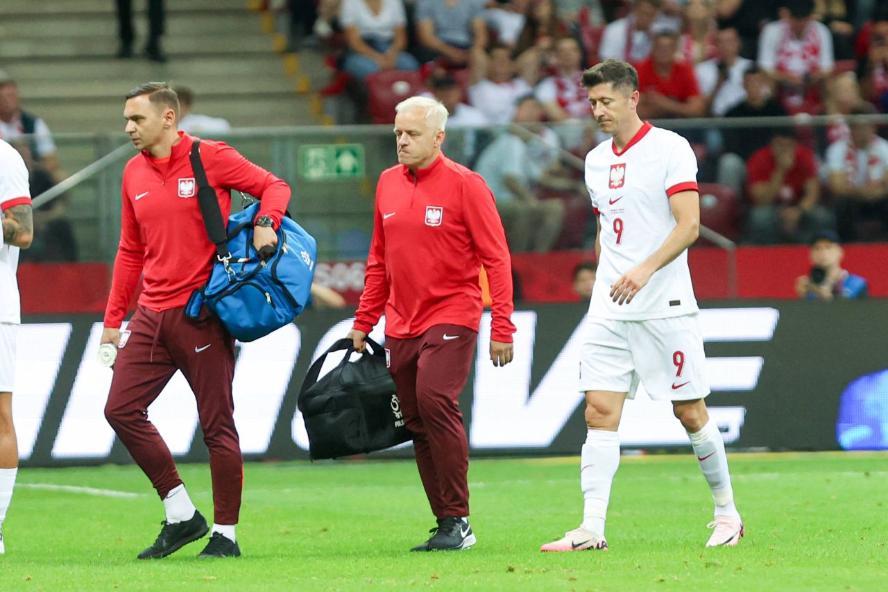 Dramă în Polonia: s-a accidentat și Robert Lewandowski înainte de EURO! _7