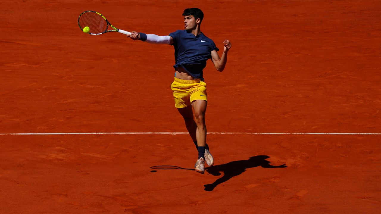 Vrea să îi strice planurile lui Djokovic! Ce ar prefera Alcaraz între un nou trofeu la Wimbledon și o medalie de aur la Paris_9