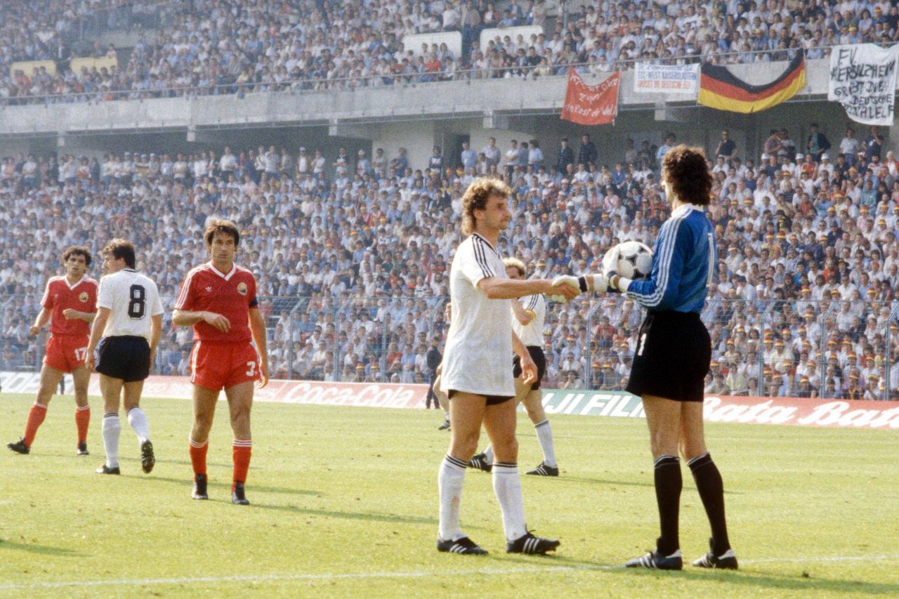 ATUNCI și ACUM | Silviu Lung, portarul României la EURO 1984, știe exact ce vor face tricolorii la EURO 2024_2