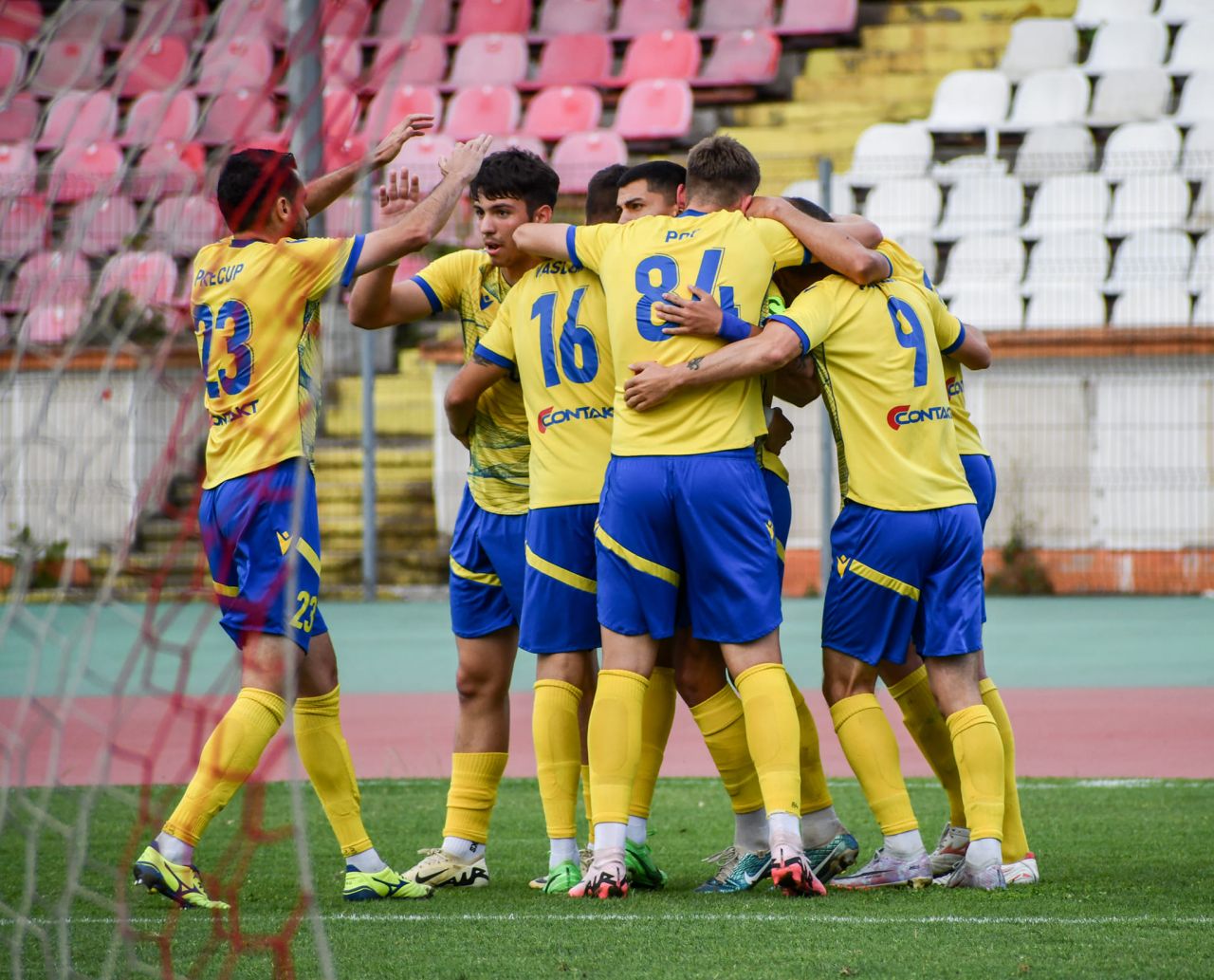 S-a jucat ultimul meci pe stadionul din ”Ștefan cel Mare”! CS Dinamo s-a calificat în finala barajului de promovare în Liga 2_14