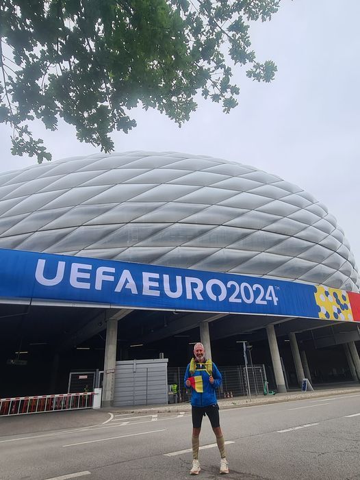 Călătorie către Euro 2024 | El este fanul român care a plecat pe jos până la Munchen, ca să vadă meciul "tricolorilor" cu Ucraina_35