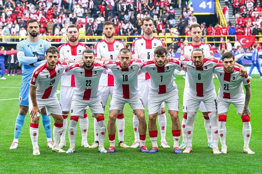 ”Olteanul” Anzor Mekvabishvili, peste starul Khvicha Kvaratskhelia la debutul Georgiei de la EURO 2024!_1