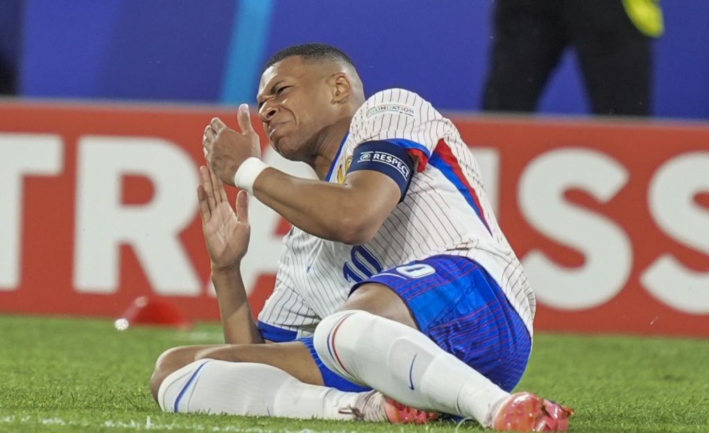 Cum arată masca lui Kylian Mbappe pentru meciul Franța - Olanda + ce spune Didier Deschamps_4