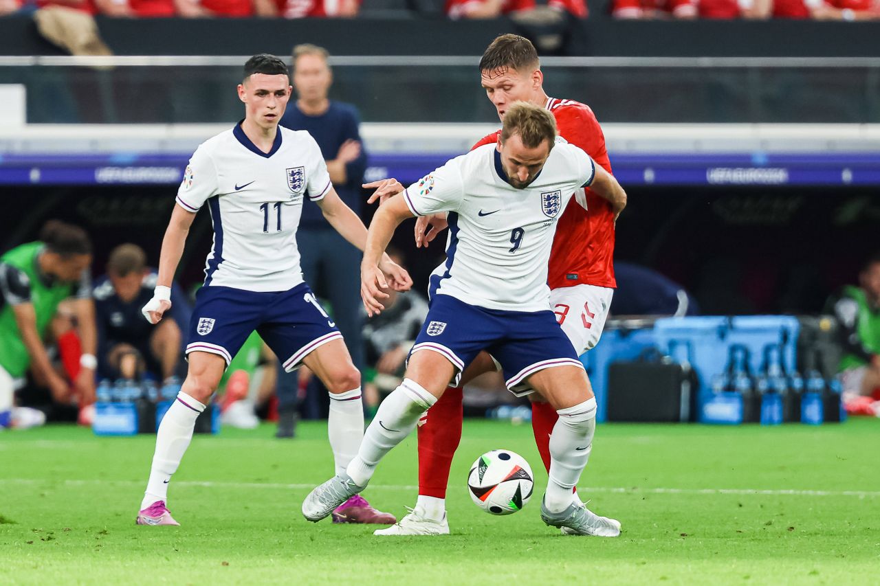 Rezumatul meciului Danemarca - Anglia 1-1. Kane e al treilea marcator al Angliei în istoria EURO_2