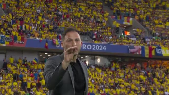 Domenico Tedesco, furios după golul Belgiei contra României. Semnele făcute de selecționer în fața camerelor_11