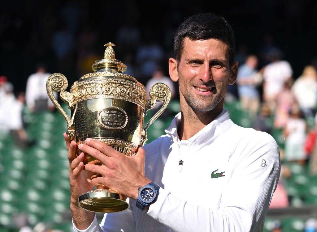 Djokovic merge la Wimbledon, dar nu știe dacă va putea juca. Sârbul s-a operat recent la genunchi_3
