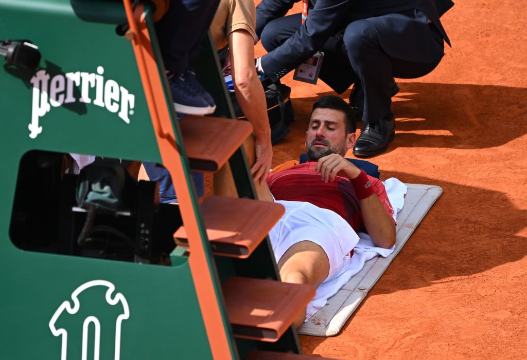 Djokovic merge la Wimbledon, dar nu știe dacă va putea juca. Sârbul s-a operat recent la genunchi_7