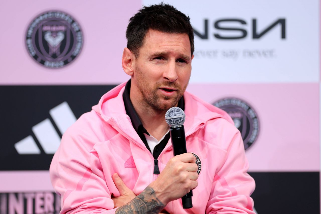 Lionel Messi s-a decis: "El este cel mai bun din istorie"_5