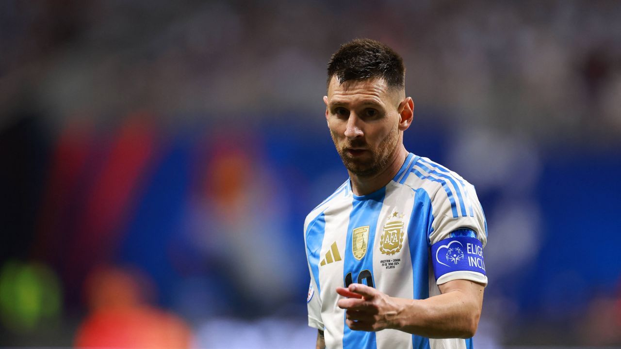 Leo Messi Argentina Peru