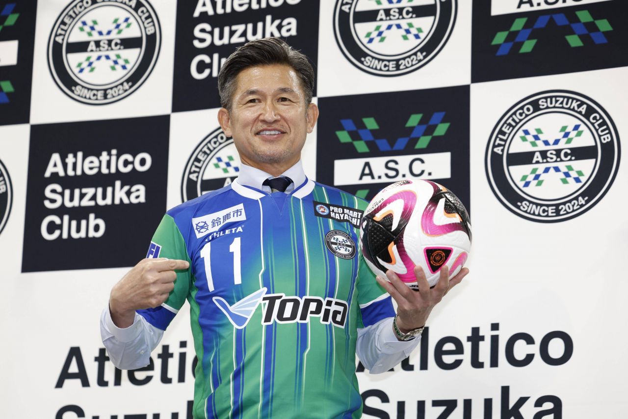 La 57 de ani, fenomenul Kazuyoshi Miura a semnat un nou contract după ce în ultimul sezon a jucat în Portugalia!_7