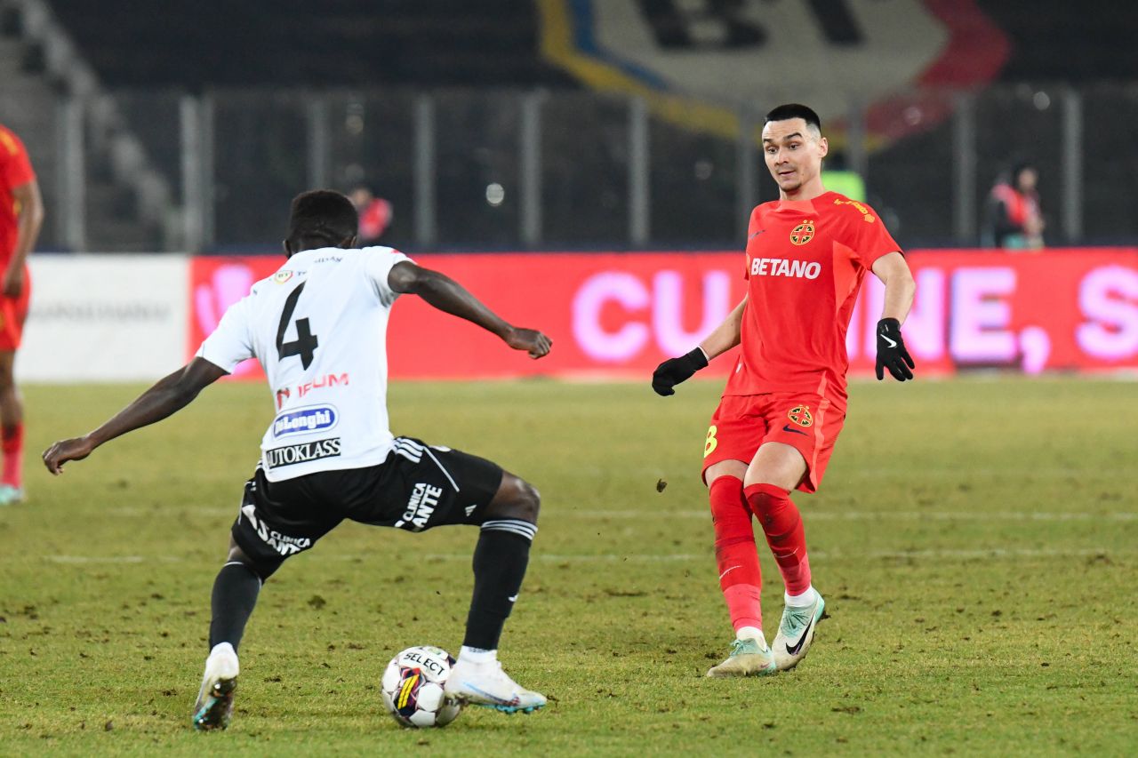 FCSB debutează în noul sezon al Superligii cu U Cluj, echipă care azi a dat afară nu mai puțin de 7 jucători!_2