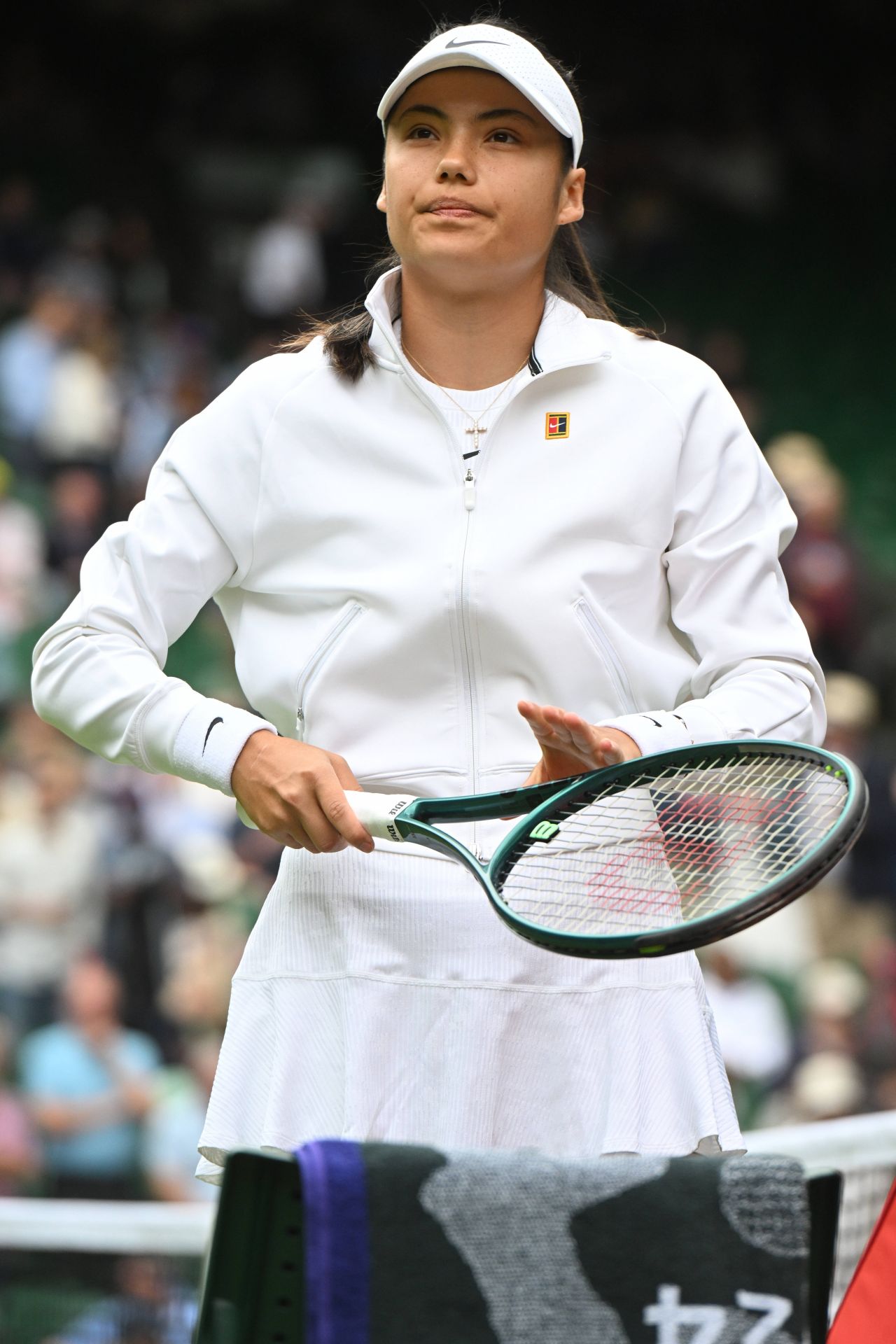 Emma Răducanu, revenire de senzație la Wimbledon! Victorie în două seturi pentru britanică_40