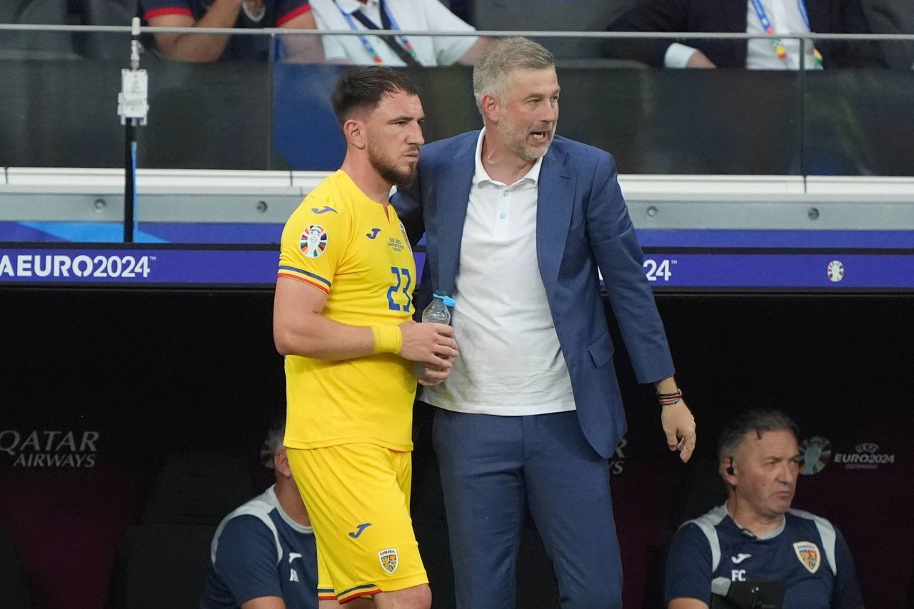 Edi Iordănescu îl titularizează în premieră la EURO în partida România - Olanda? Fotbalistul care poate intra din primul minut_3