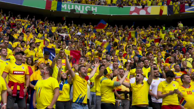 Câți spectatori sunt prezenți la România - Olanda! ”Marea galbenă” face ”ravagii”_16