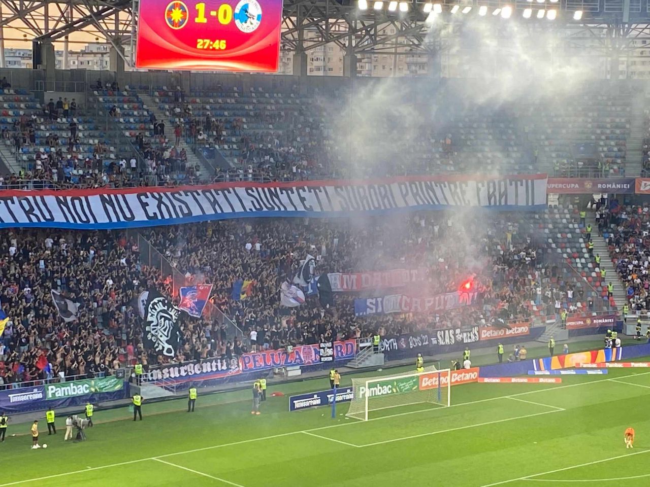 Atmosfera incendiară la primul meci al sezonului! Ce s-a întâmplat pe stadionul din Ghencea la Supercupa României_2