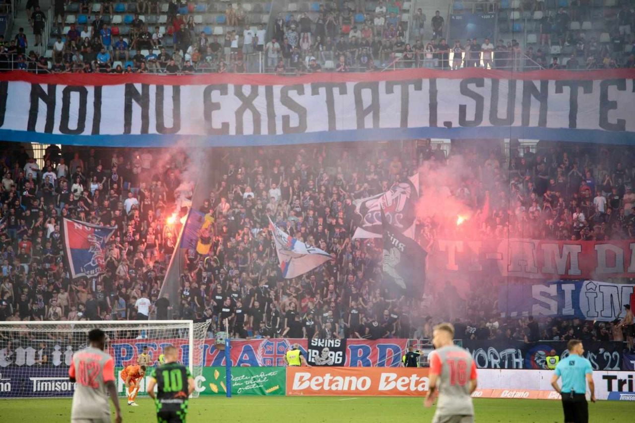 Atmosfera incendiară la primul meci al sezonului! Ce s-a întâmplat pe stadionul din Ghencea la Supercupa României_3