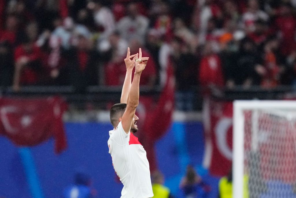 Suspendare drastică primită de Merih Demiral de la UEFA pentru gestul făcut în meciul cu Austria!_3
