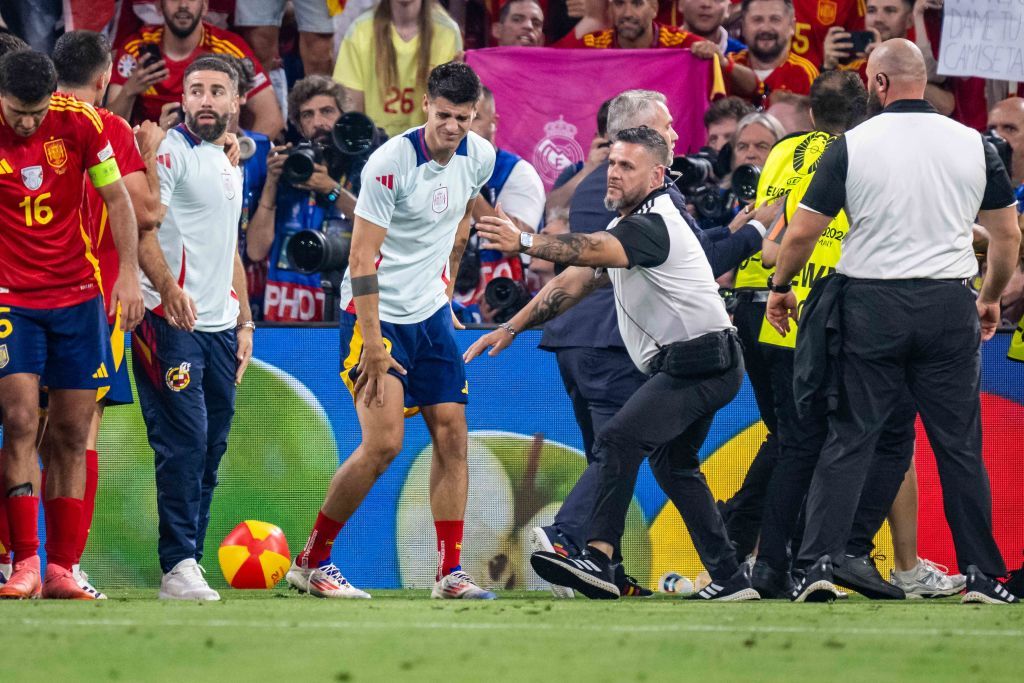 Teribil! Vestea primită de Alvaro Morata după accidentarea stupidă de dinaintea finalei EURO 2024_17