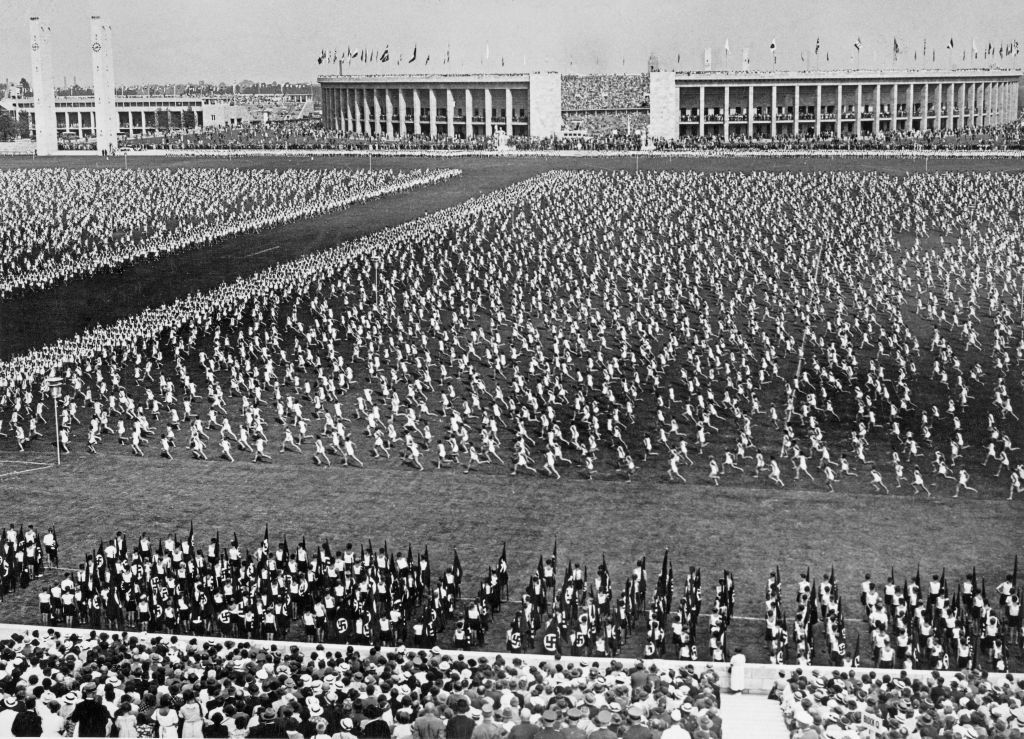 Anglia poate deveni prima oară campioană europeană pe stadionul unde Adolf Hitler a fost umilit de Jesse Owens! _2