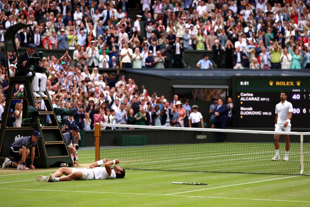 Alcaraz îl așteaptă pe Djokovic în finala Wimbledon. Margot Robbie, spectator de lux pe Terenul Central_19