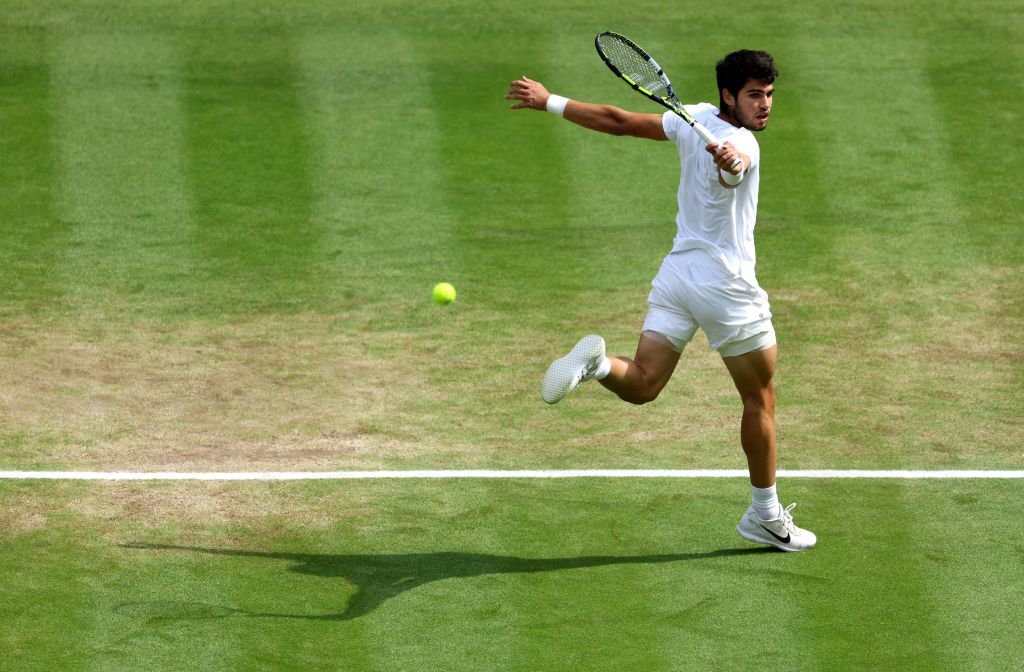 Alcaraz îl așteaptă pe Djokovic în finala Wimbledon. Margot Robbie, spectator de lux pe Terenul Central_28