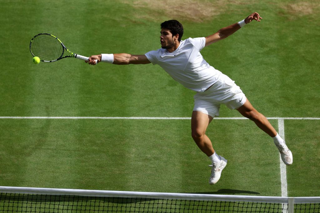 Alcaraz îl așteaptă pe Djokovic în finala Wimbledon. Margot Robbie, spectator de lux pe Terenul Central_29