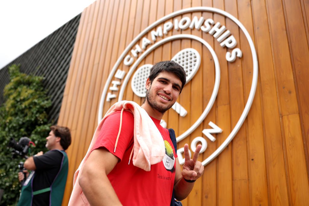 Alcaraz îl așteaptă pe Djokovic în finala Wimbledon. Margot Robbie, spectator de lux pe Terenul Central_42