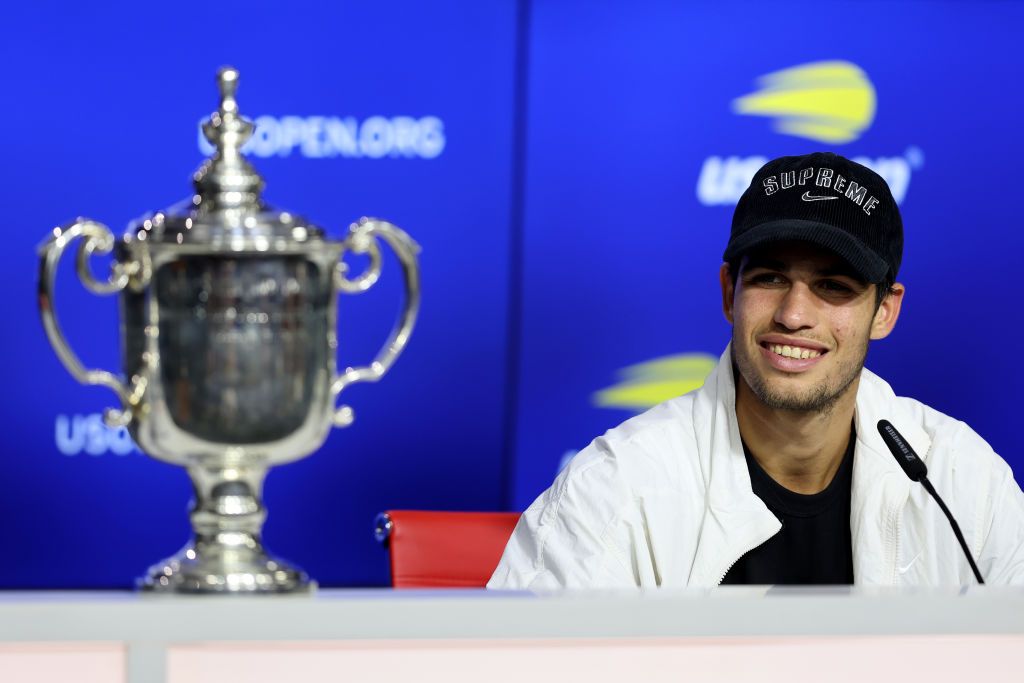 Alcaraz îl așteaptă pe Djokovic în finala Wimbledon. Margot Robbie, spectator de lux pe Terenul Central_54