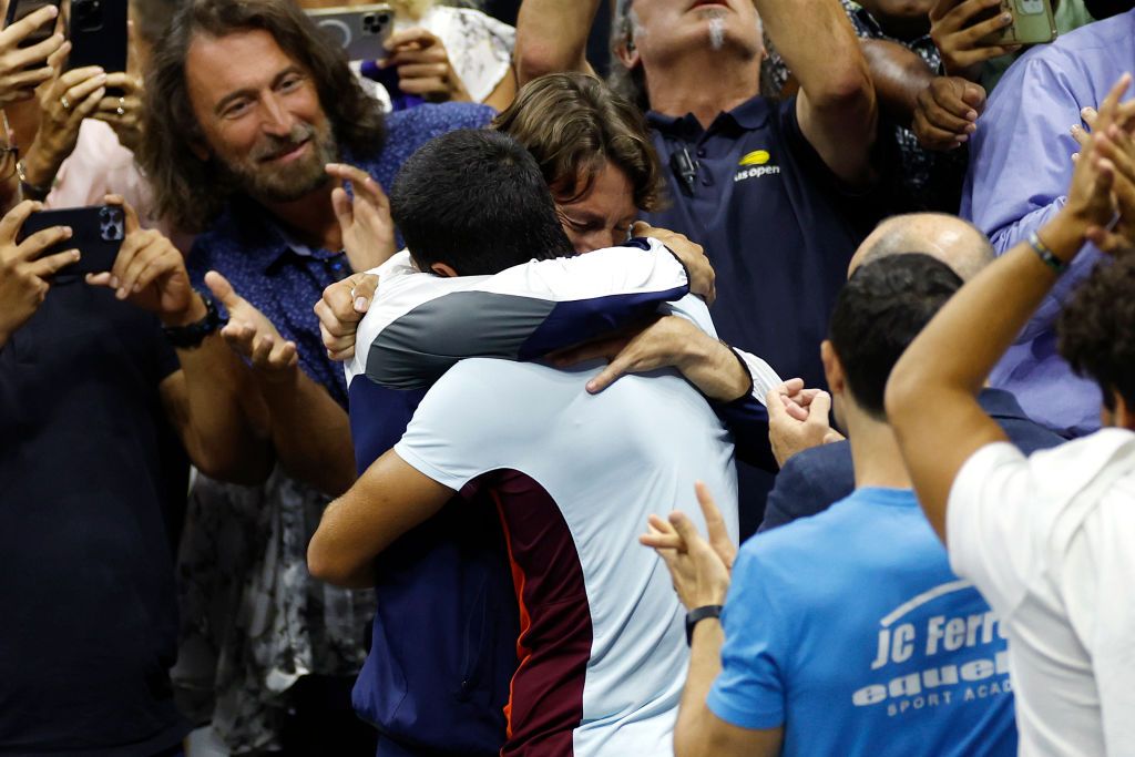 Alcaraz îl așteaptă pe Djokovic în finala Wimbledon. Margot Robbie, spectator de lux pe Terenul Central_57