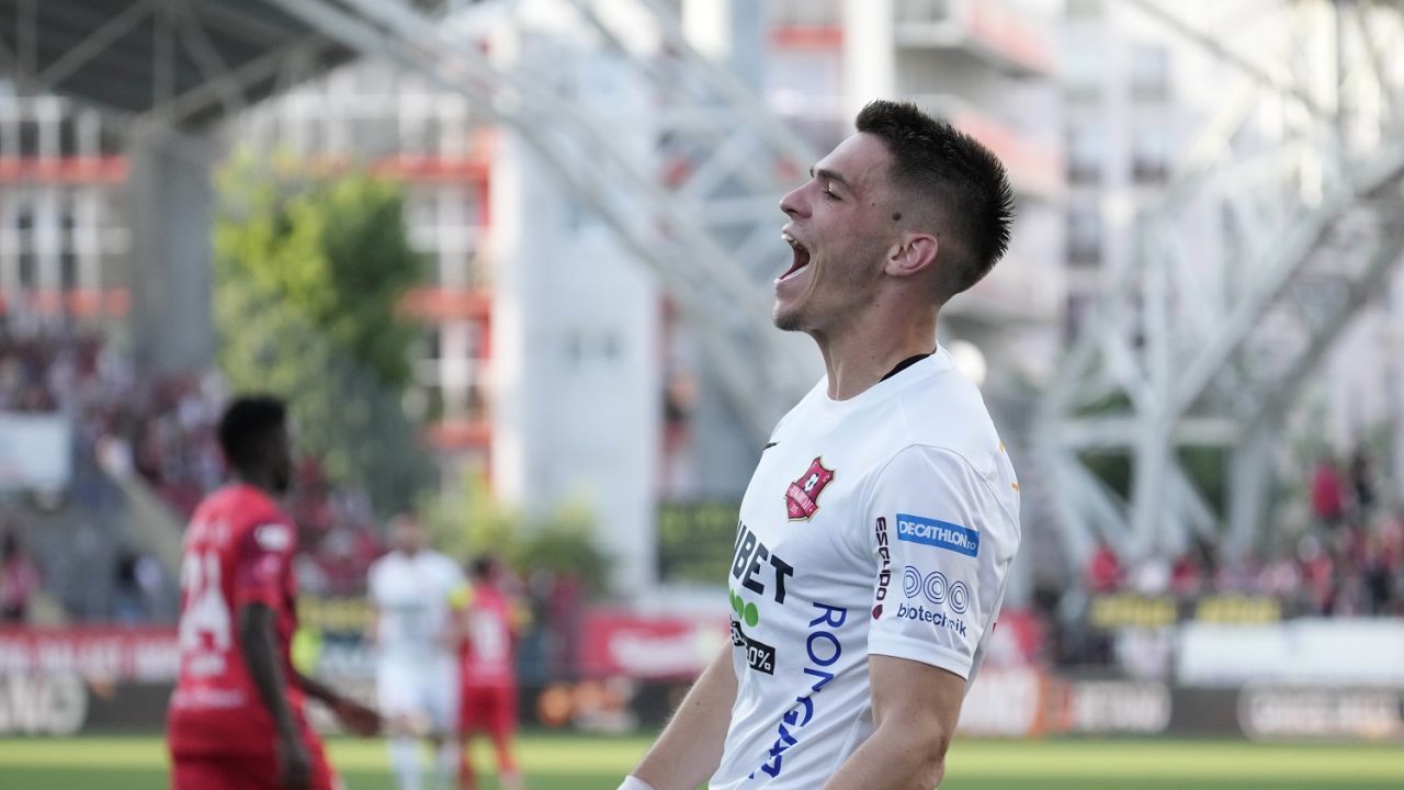 daniel paraschiv Hermannstadt Real Oviedo