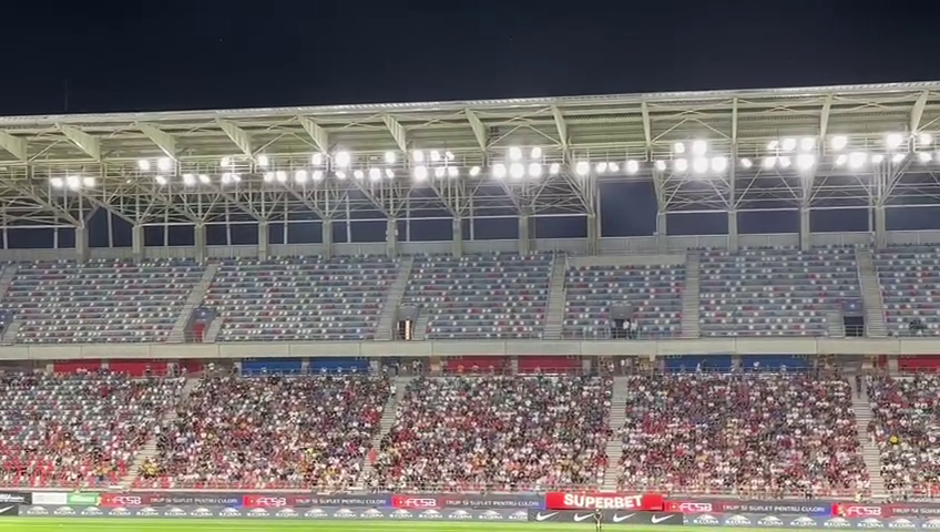 Într-o seară toridă de vară, în Ghencea bate vântul! Cum arată tribunele la FCSB - ”U” Cluj_6