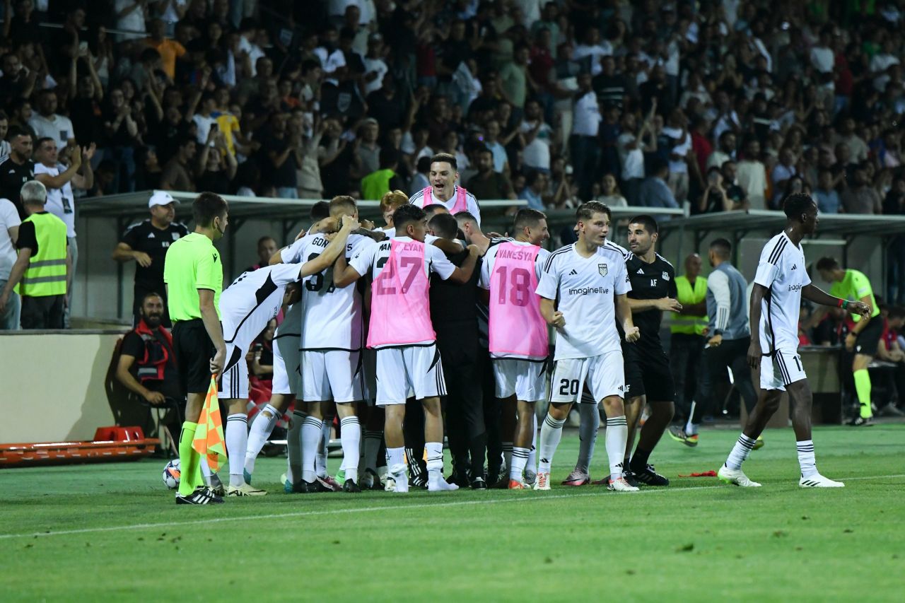 De câte minute după debut a avut nevoie Goncalo Gregorio pentru a înscrie primul gol la noua echipă_3