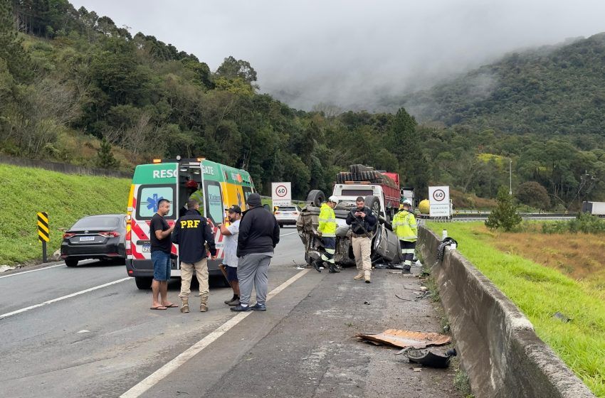 Dunga, fostul selecționer al Braziliei, rănit grav într-un accident rutier. Soția era alături de el în mașină_3