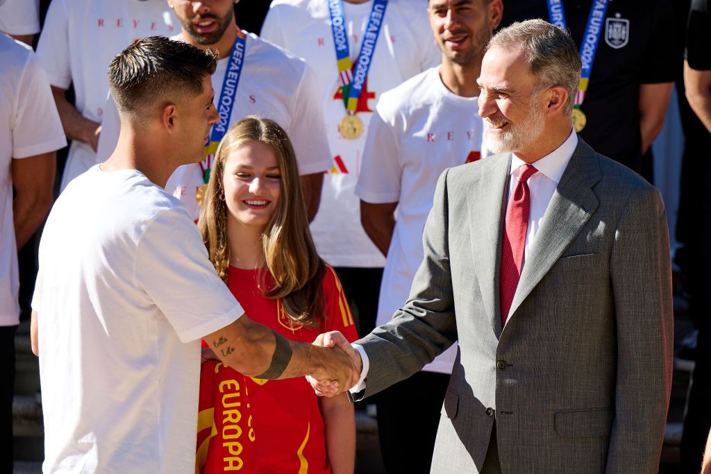 Nebunie la Madrid! Furia Roja a sărbătorit cu zeci de mii de fani trofeul câștigat la EURO 2024_8