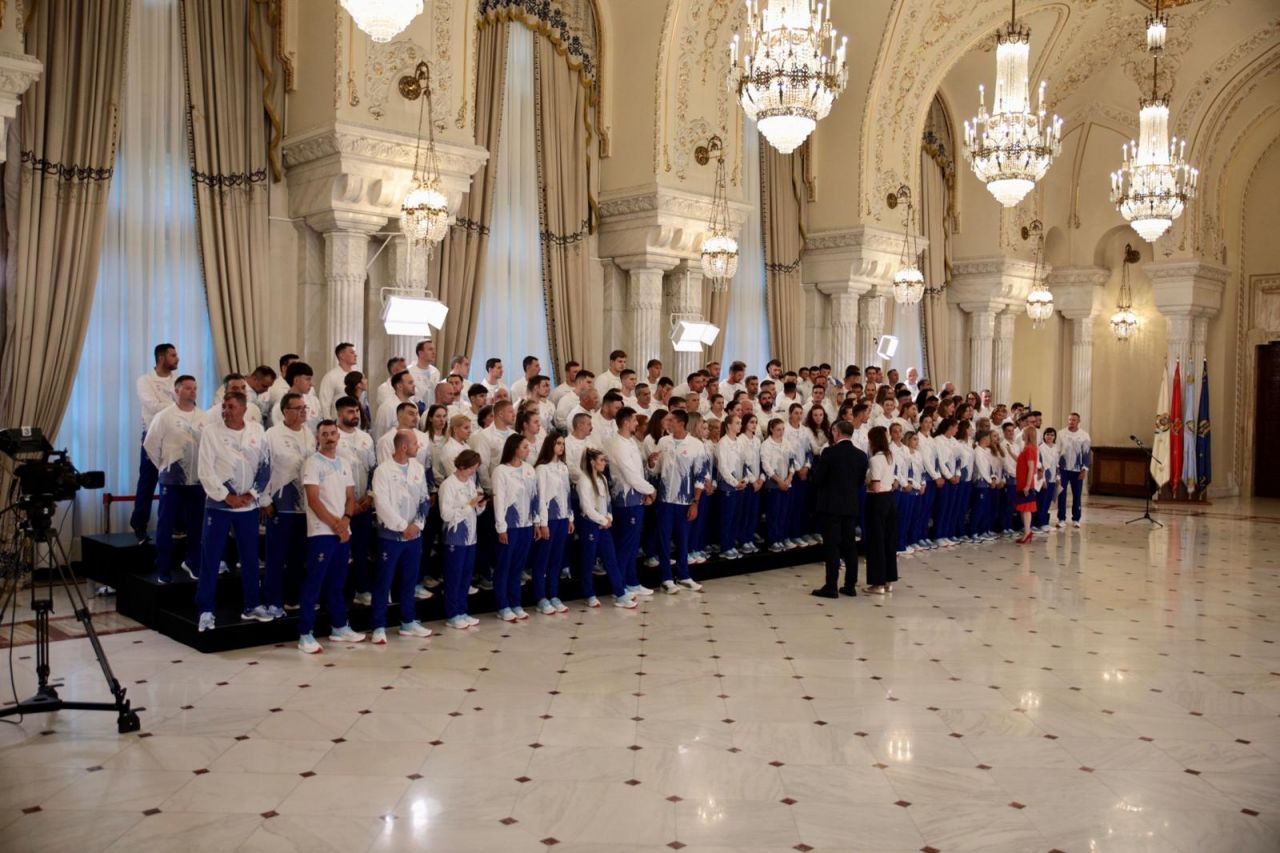 David Popovici și ceilalți olimpici ai României, în vizită la Klaus Iohannis. Imagini de la Cotroceni _6