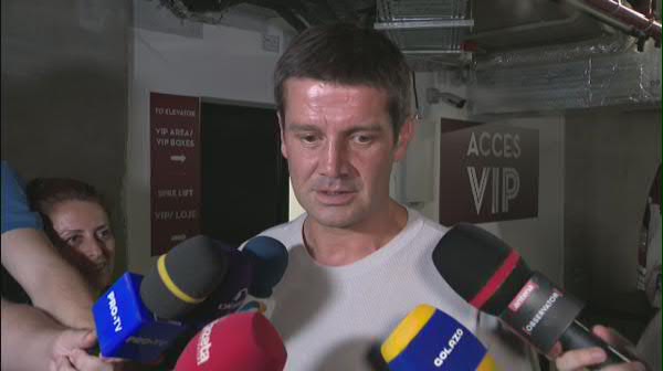 Cristi Chivu a fost în Giulești la Rapid - CFR Cluj și a răspuns la o singură întrebare după meci