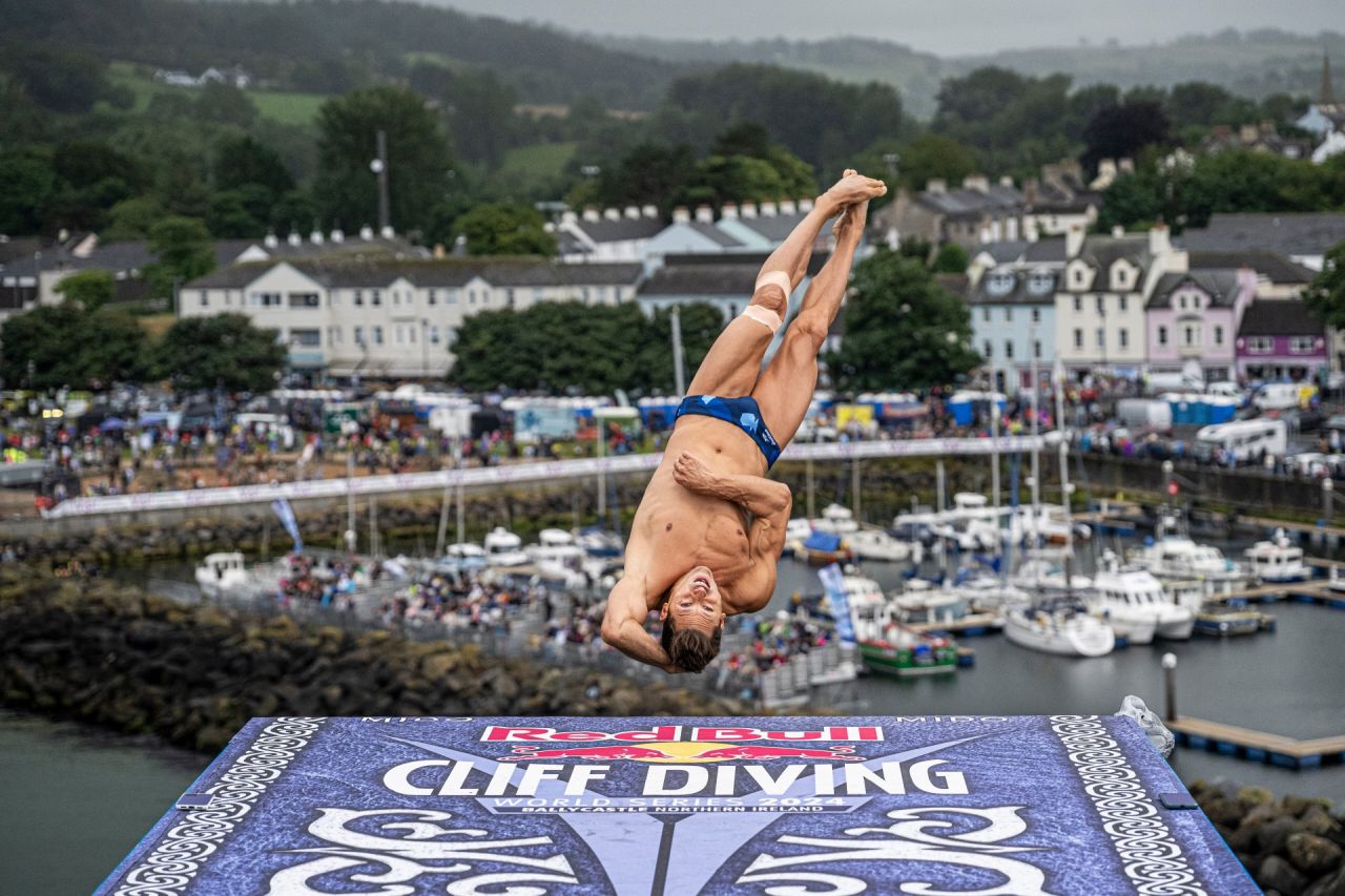 Reacția lui Constantin Popovici după ce a luat argint în etapa din Irlanda de Nord a seriei Red Bull Cliff Diving + Clasament general_1