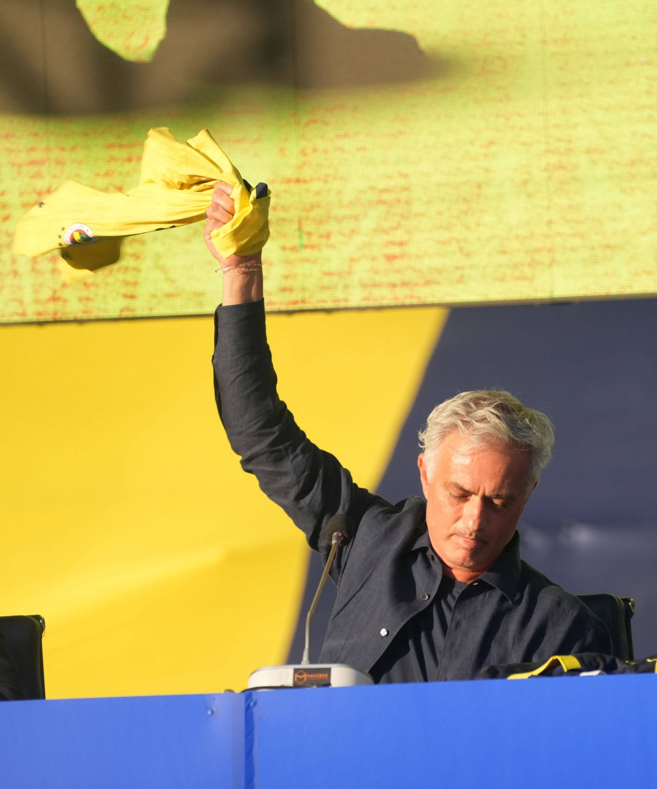 Jose Mourinho își face echipă de top la Fenerbahce. El e atacantul pe care îl vrea_2