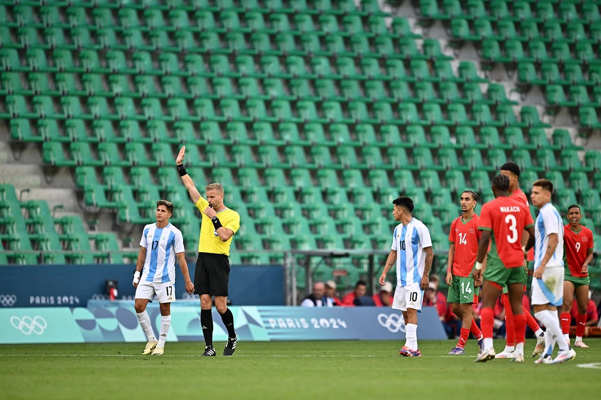 Cum au numit argentinienii meciul de la JO 2024 cu gol anulat după două ore. Ovidiu Hațegan a fost în camera VAR_19