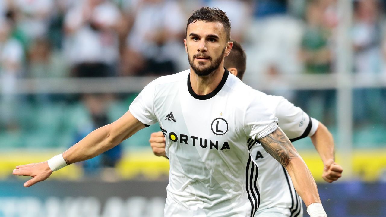 Armando Sadiku Albania Euro 2016 Romania