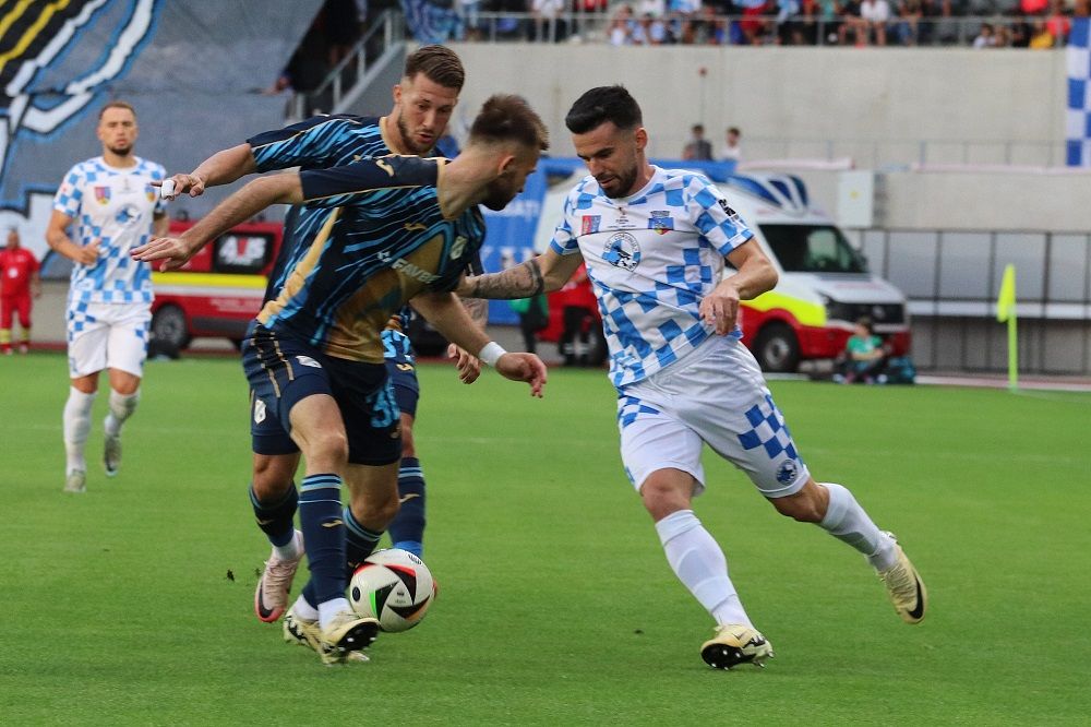 Corvinul Hunedoara - HNK Rijeka 0-0. Totul se decide în retur! Echipa lui Maxim își păstrează șanse de calificare_16