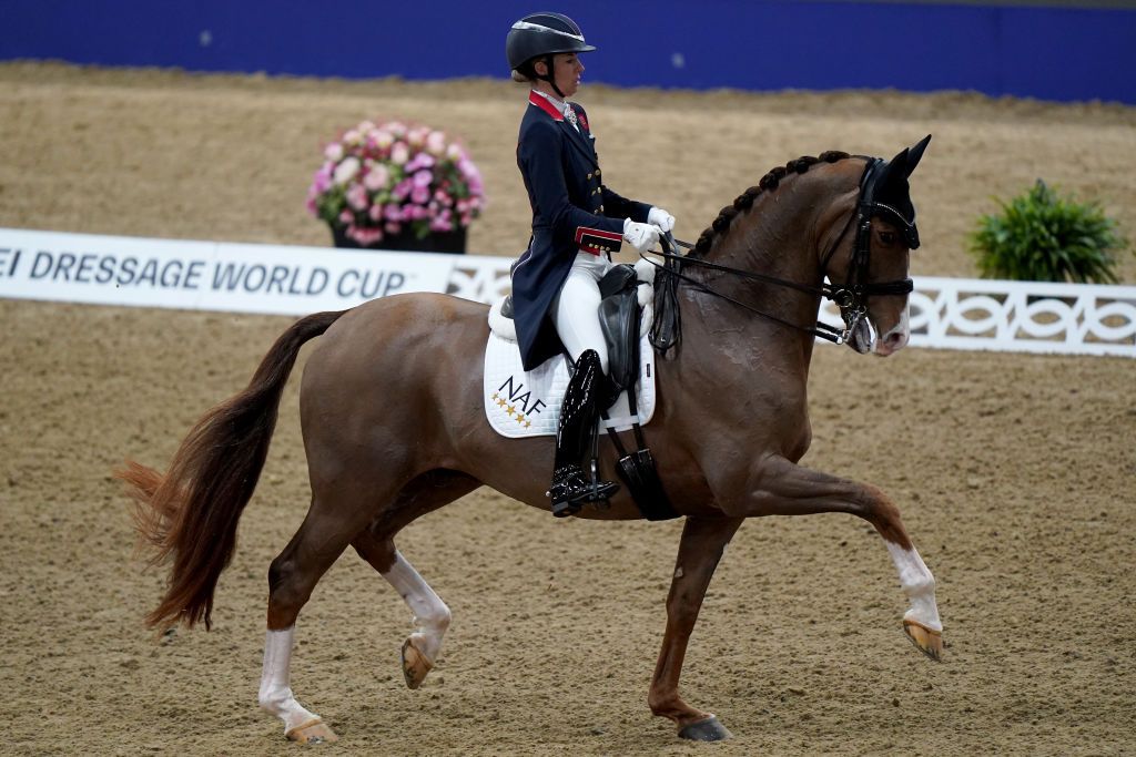 Imagini revoltătoare! Campioană olimpică s-a retras de la JO după ce a fost acuzată de cruzime față de animale_2