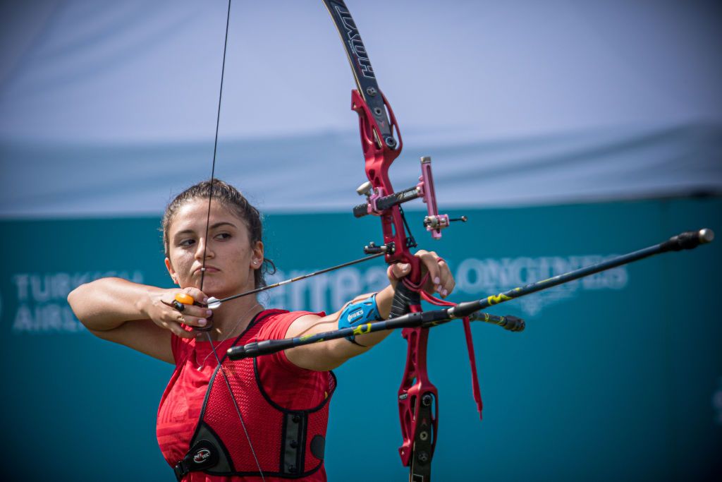 Spectaculos! Mădălina Amăistroaie a concurat la tir cu arcul în inima Parisului. Rezultatul + Ce urmează pentru româncă la JO_2