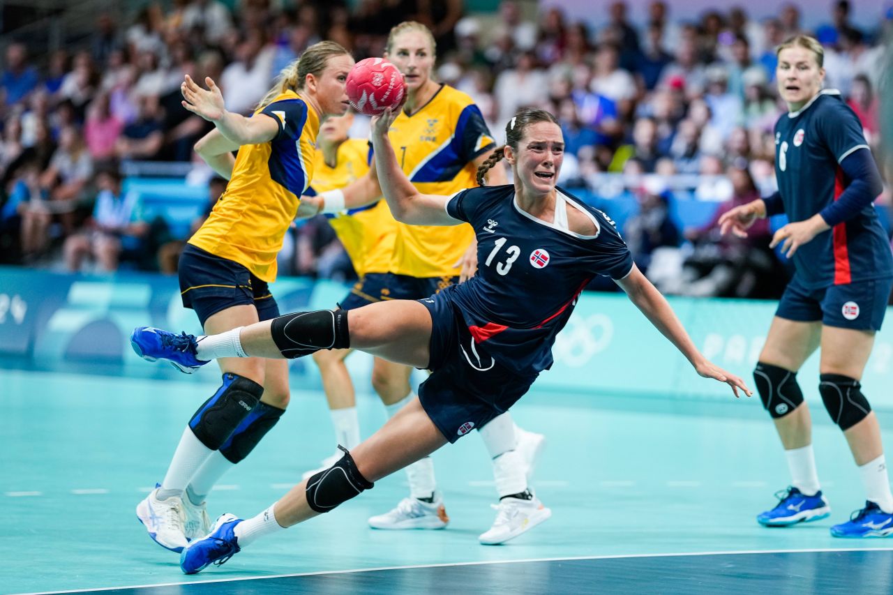 Prima surpriză din turneul feminin de handbal de la Jocurile Olimpice. Cât s-a terminat Suedia - Norvegia _1