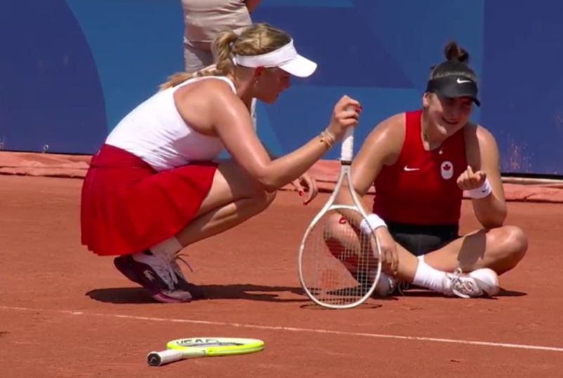 Bianca Andreescu, în lacrimi și copleșită de durere la JO! Ce i s-a întâmplat înainte să fie eliminată în turul II_1