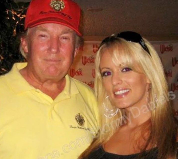 Moralistul Donald Trump, găsit vinovat în scandalul sexual cu actrița din filme pentru adulți Stormy Daniels, despre ceremonia de la JO: ”O rușine”!_1